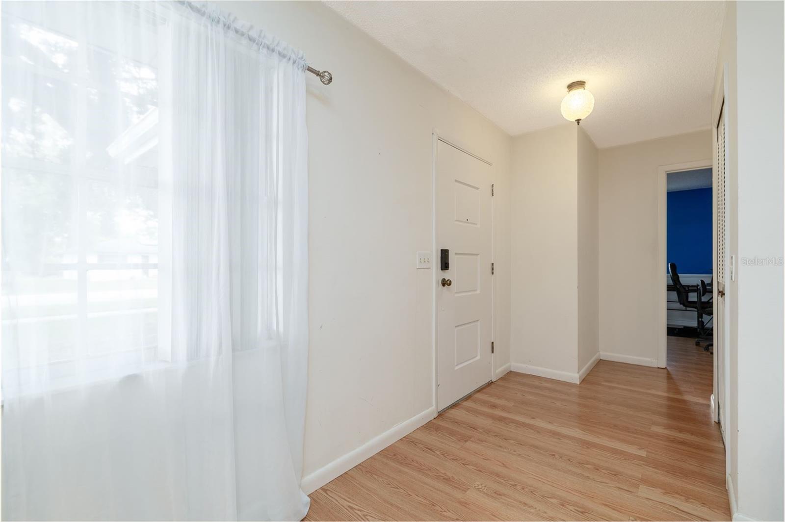 DELTONA LAKES UNIT 09 - Residential