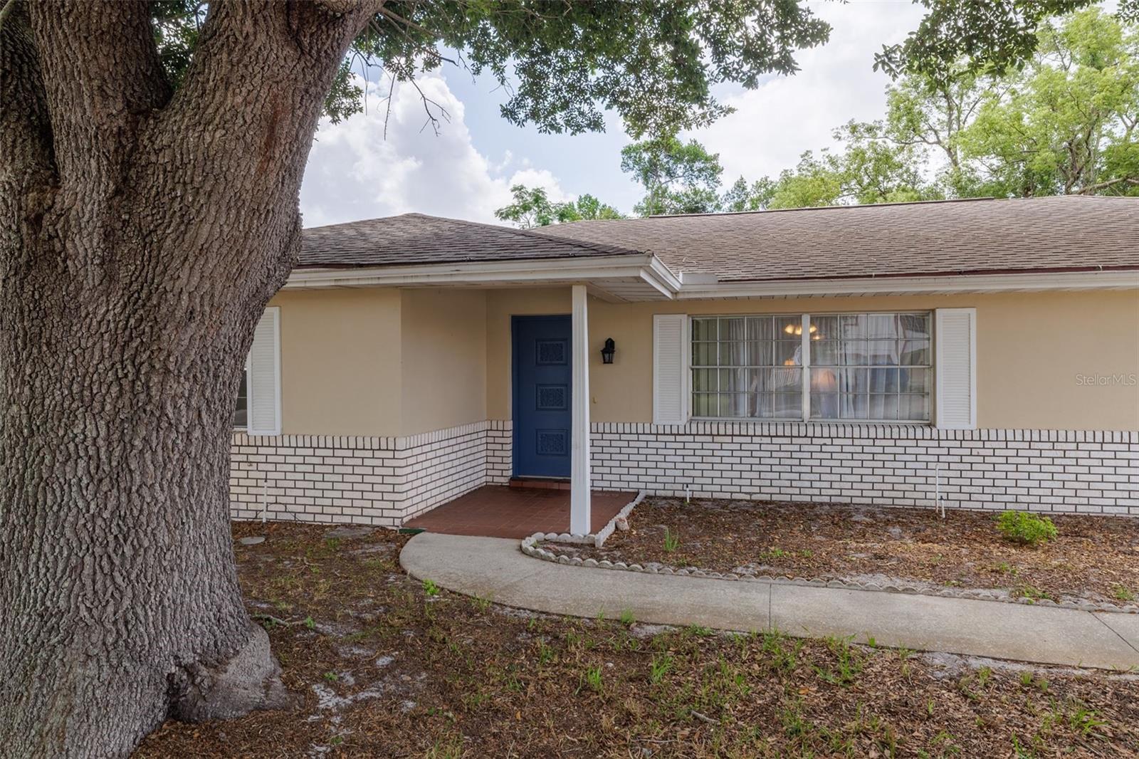 DELTONA LAKES UNIT 09 - Residential
