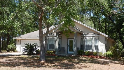 Photo of 6343 Fox Hollow Court, Hampton, FL 32044 (MLS # GC539481)