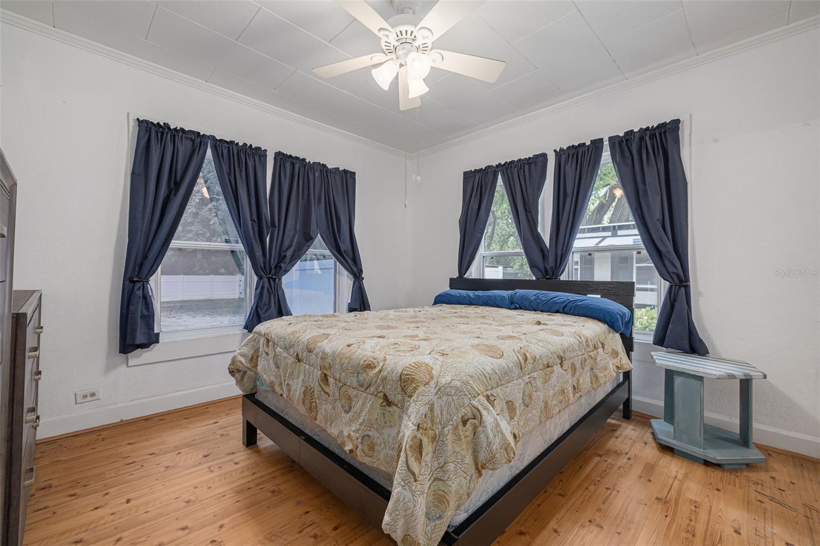 1235 BASS BOULEVARD