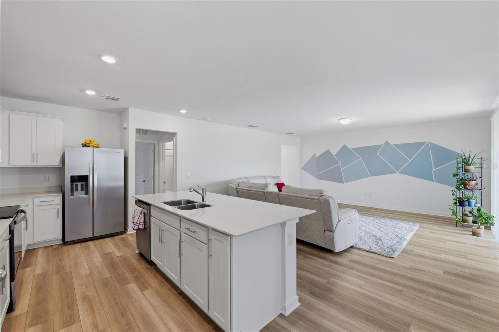 OAKFIELD LAKES - Residential