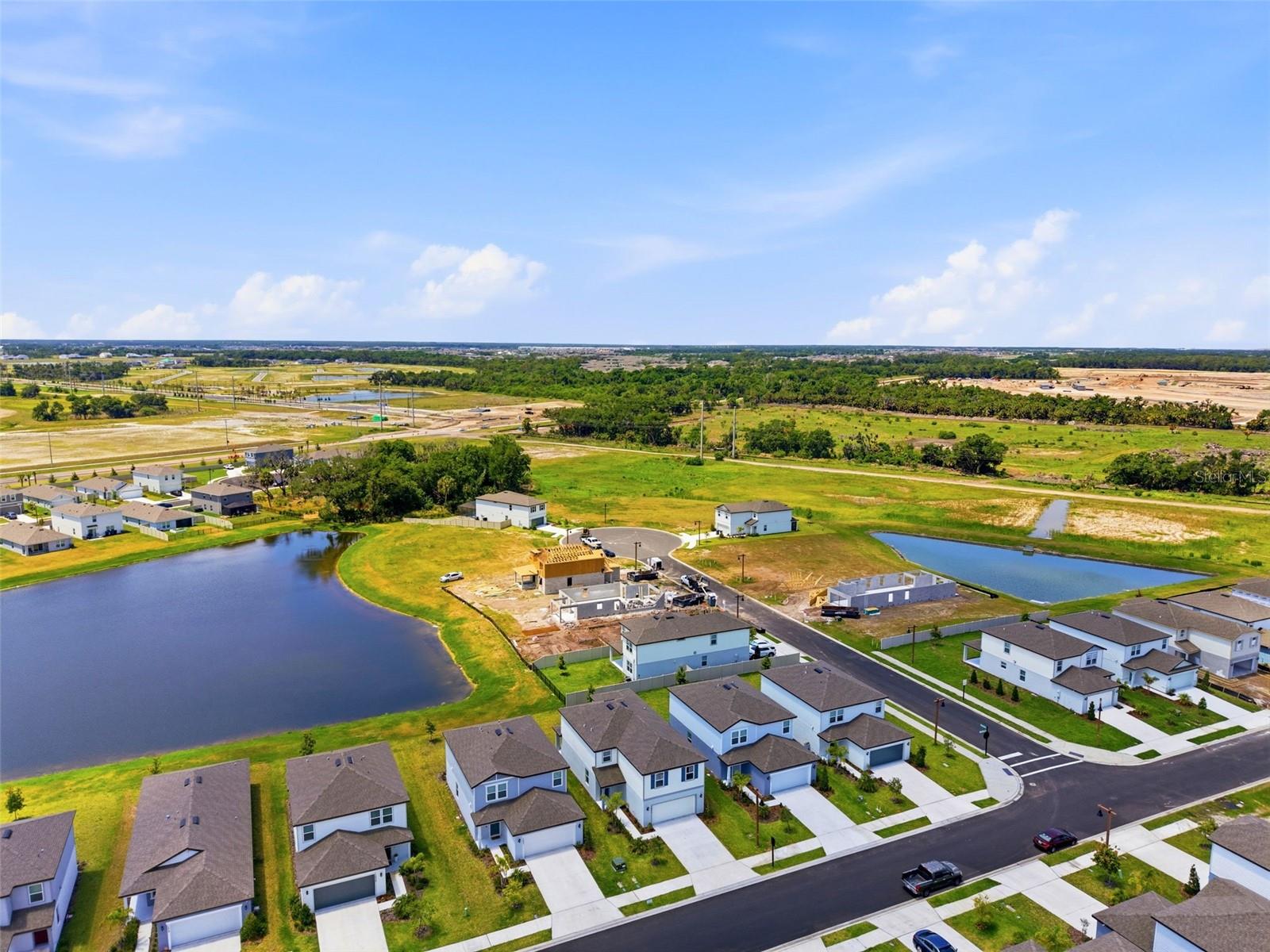 OAKFIELD LAKES - Residential