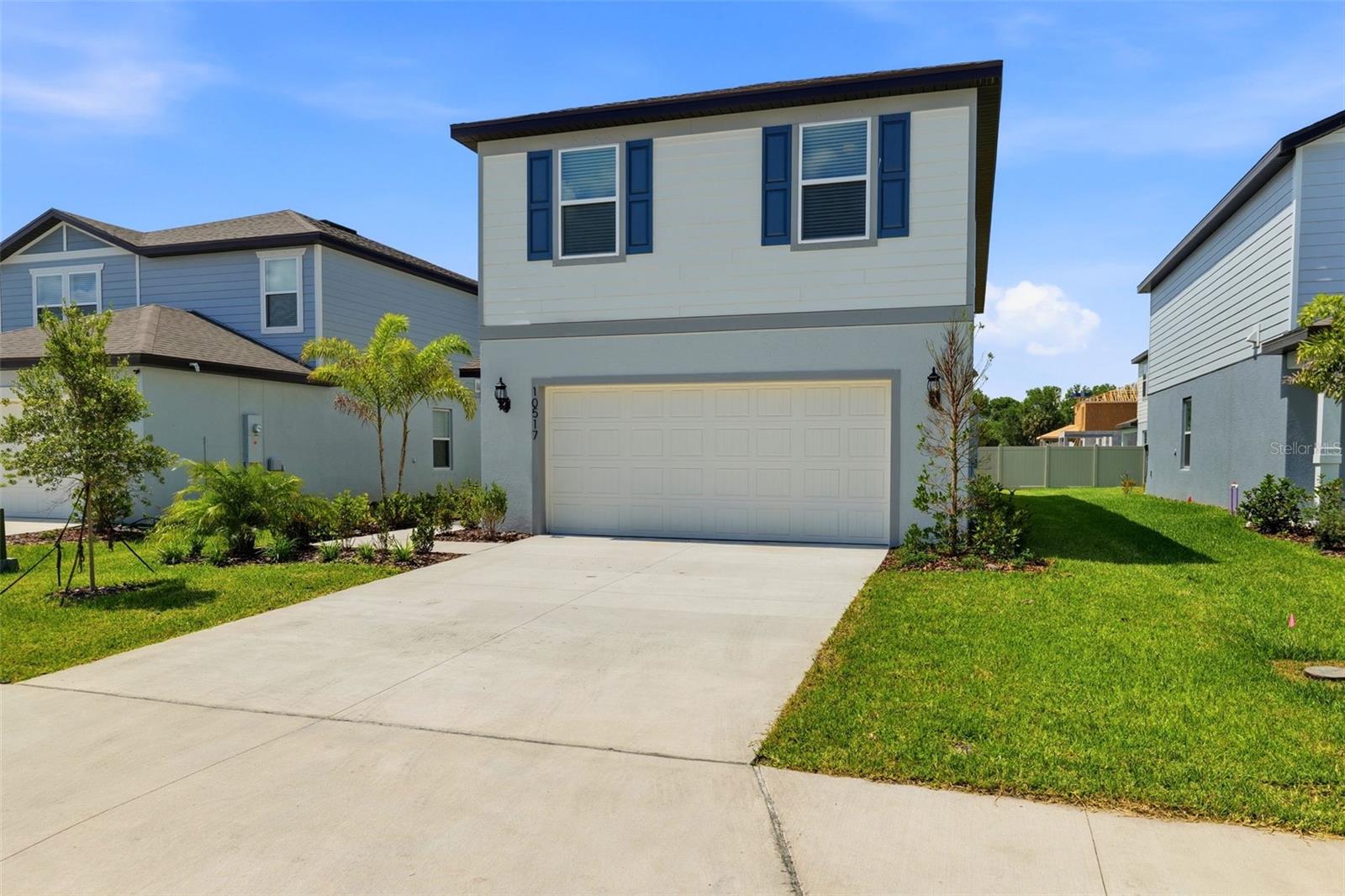 10517 HIDDEN BANKS GLEN