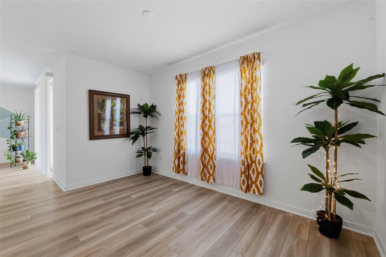 10517 HIDDEN BANKS GLEN