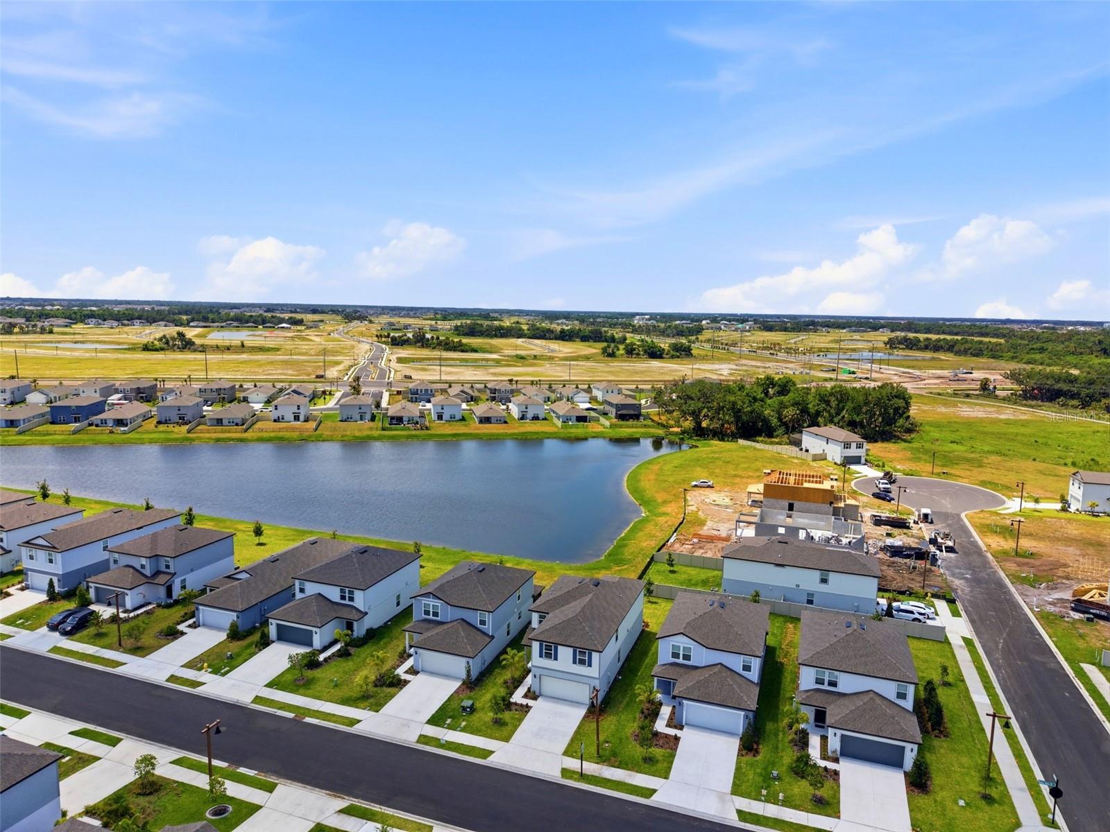 OAKFIELD LAKES - Residential