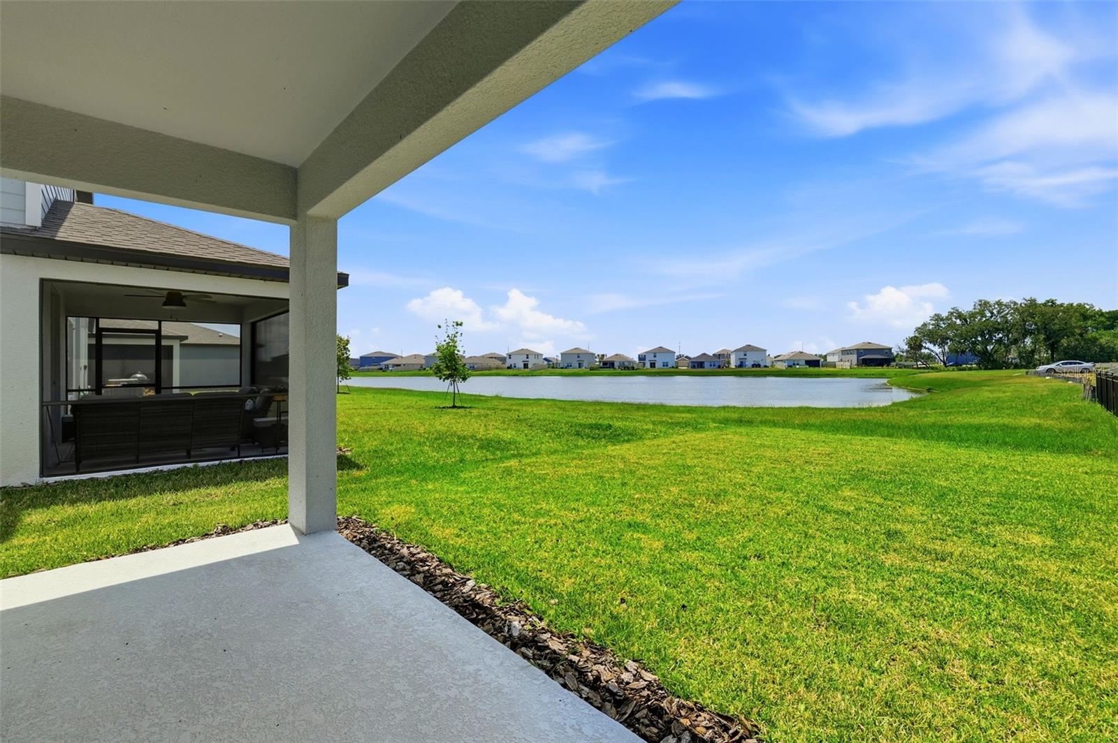 OAKFIELD LAKES - Residential