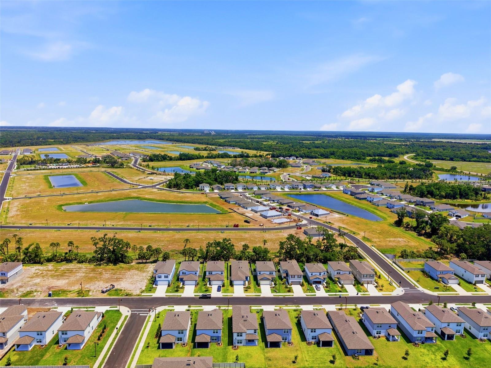OAKFIELD LAKES - Residential