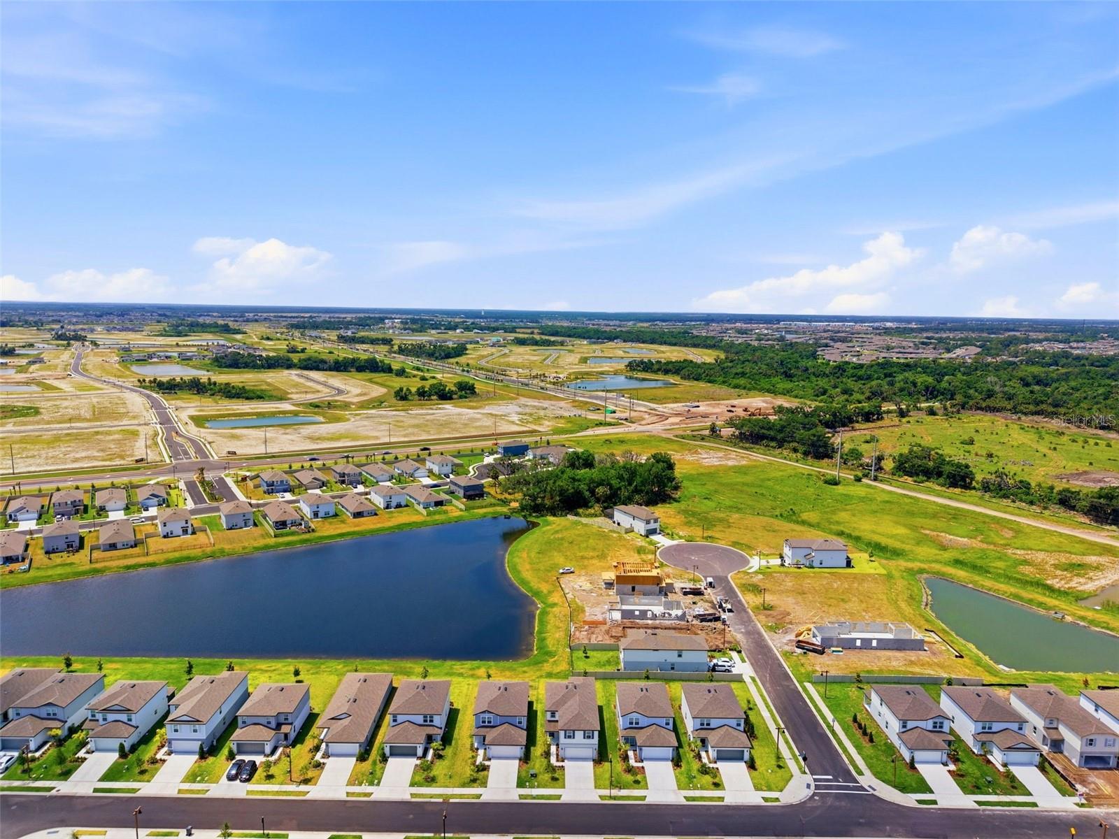 OAKFIELD LAKES - Residential