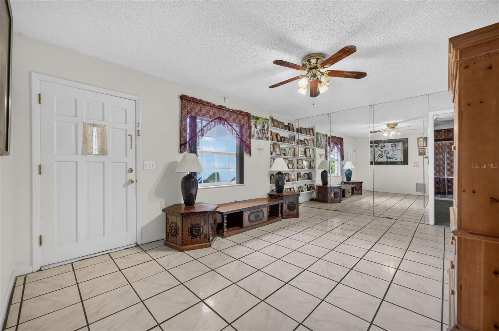 1002 ALLENDALE DRIVE