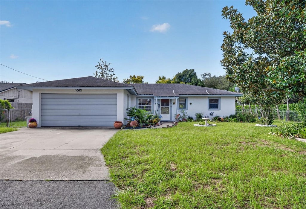 Photo of 1002 Allendale Drive, Oviedo, FL 32765 (MLS # O6444403)