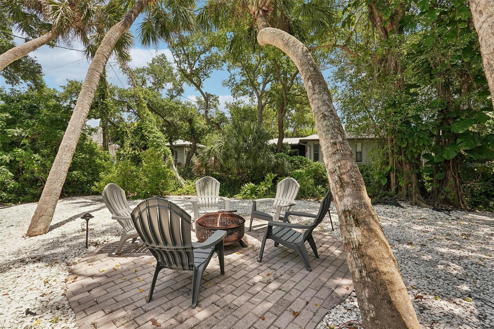 SOUTH VENICE - Residential