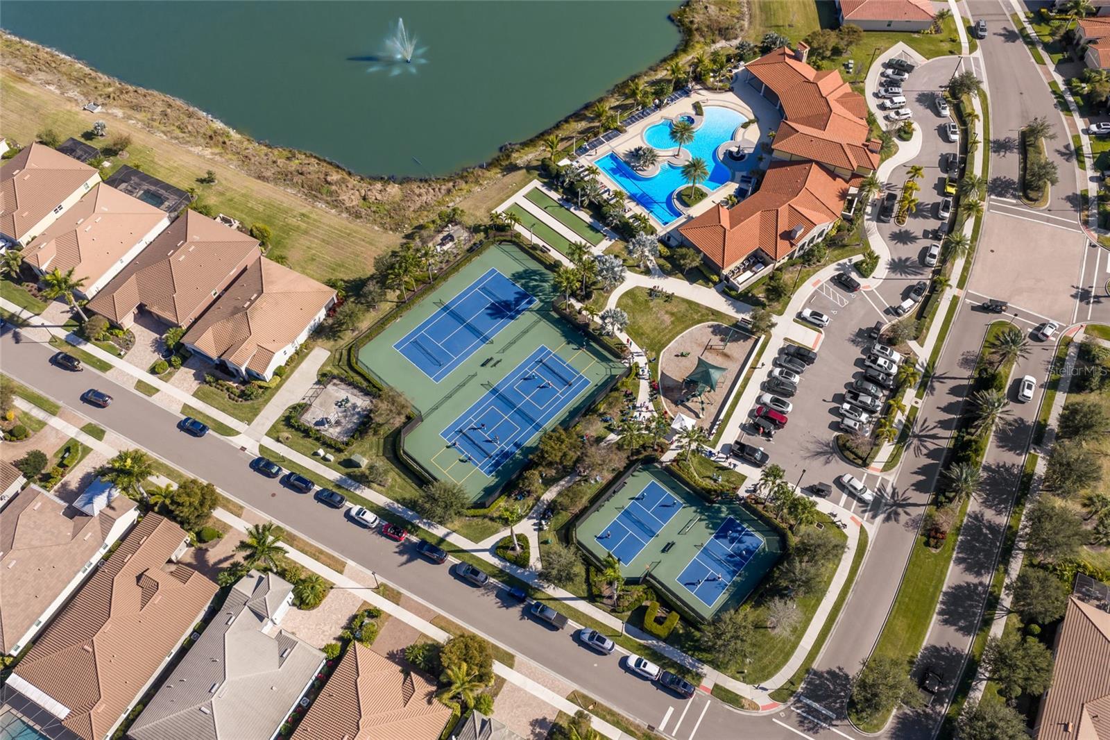 RENAISSANCE/WEST VLGS PH 2B & - Residential