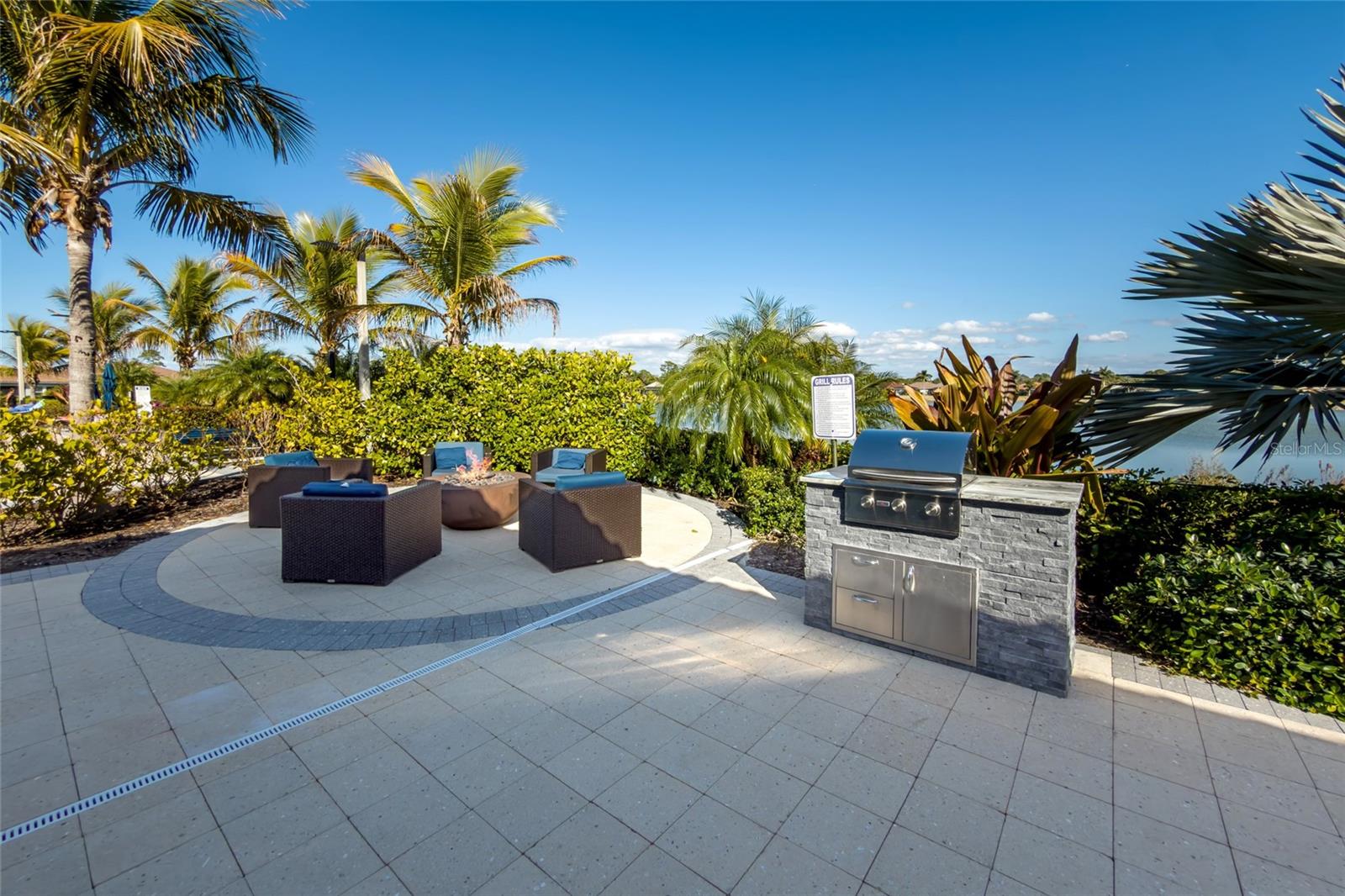 RENAISSANCE/WEST VLGS PH 2B & - Residential