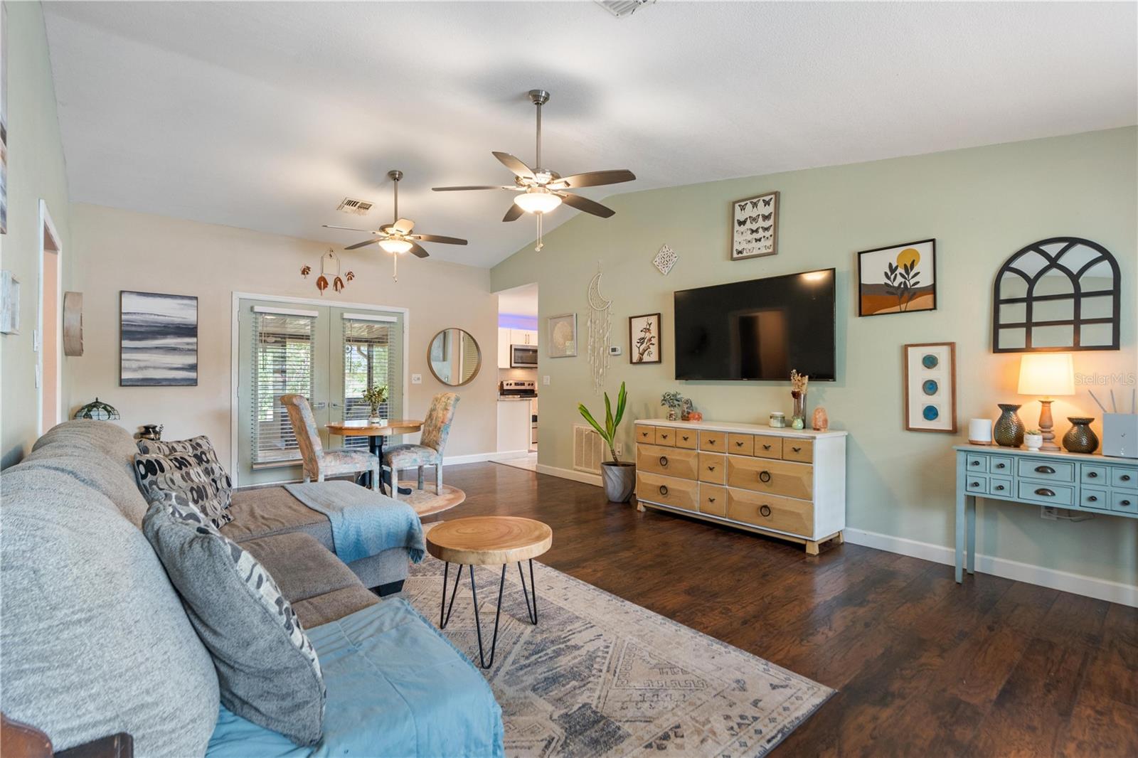 WOODWARD VILLAGE - Residential