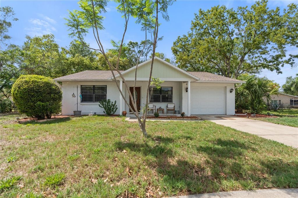 Photo of 8901 Wayward Circle, Hudson, FL 34667 (MLS # W7884781)