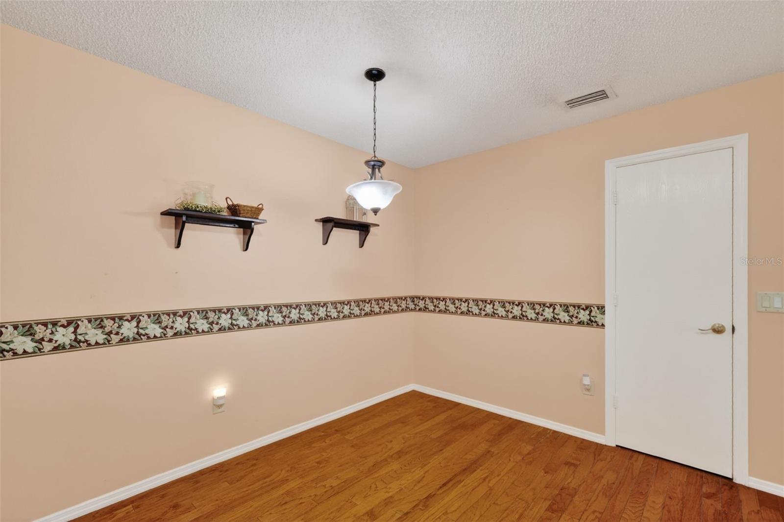 VILLAGES/MARION VILLAS/BROMLEY - Residential