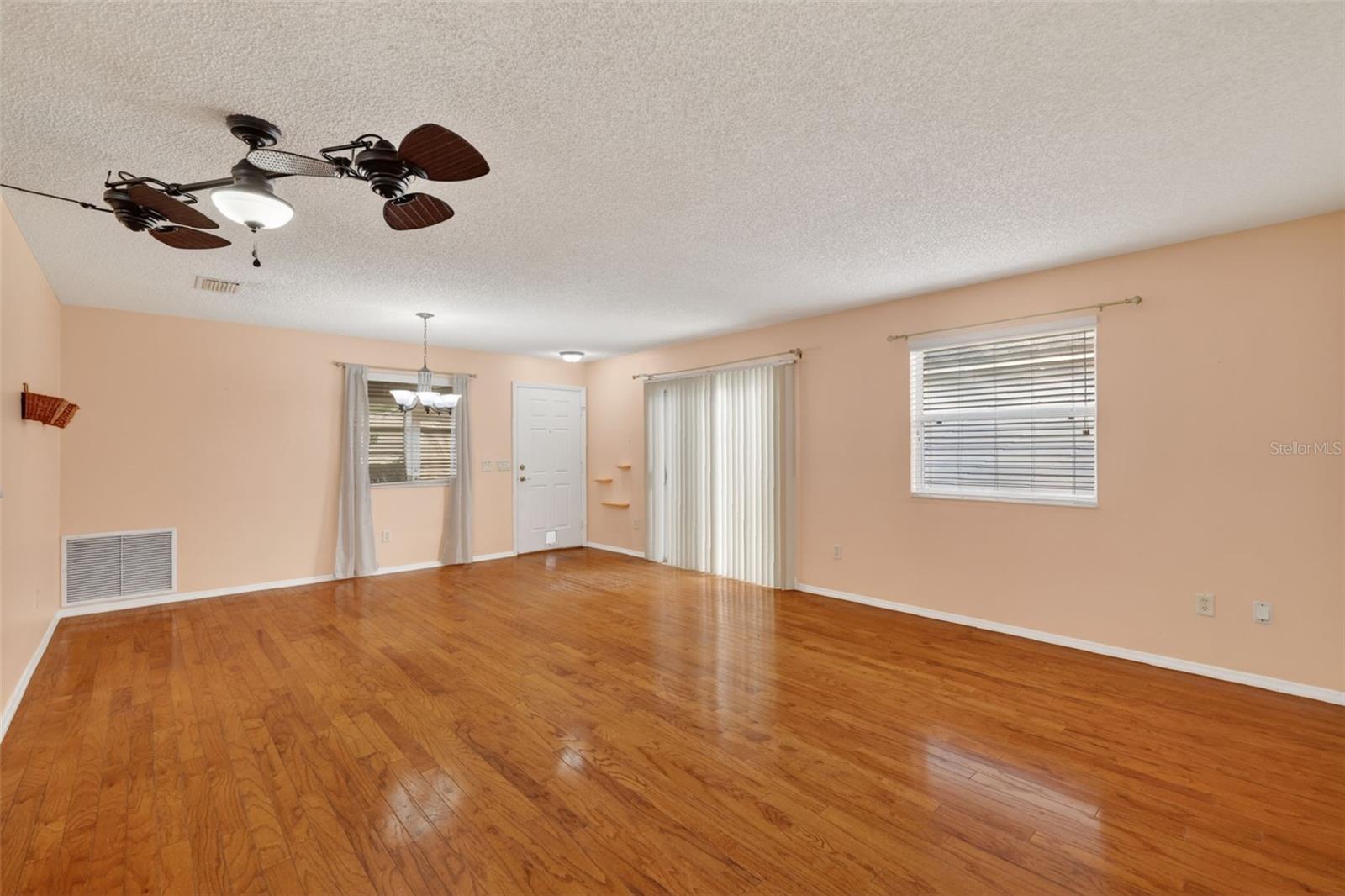 VILLAGES/MARION VILLAS/BROMLEY - Residential