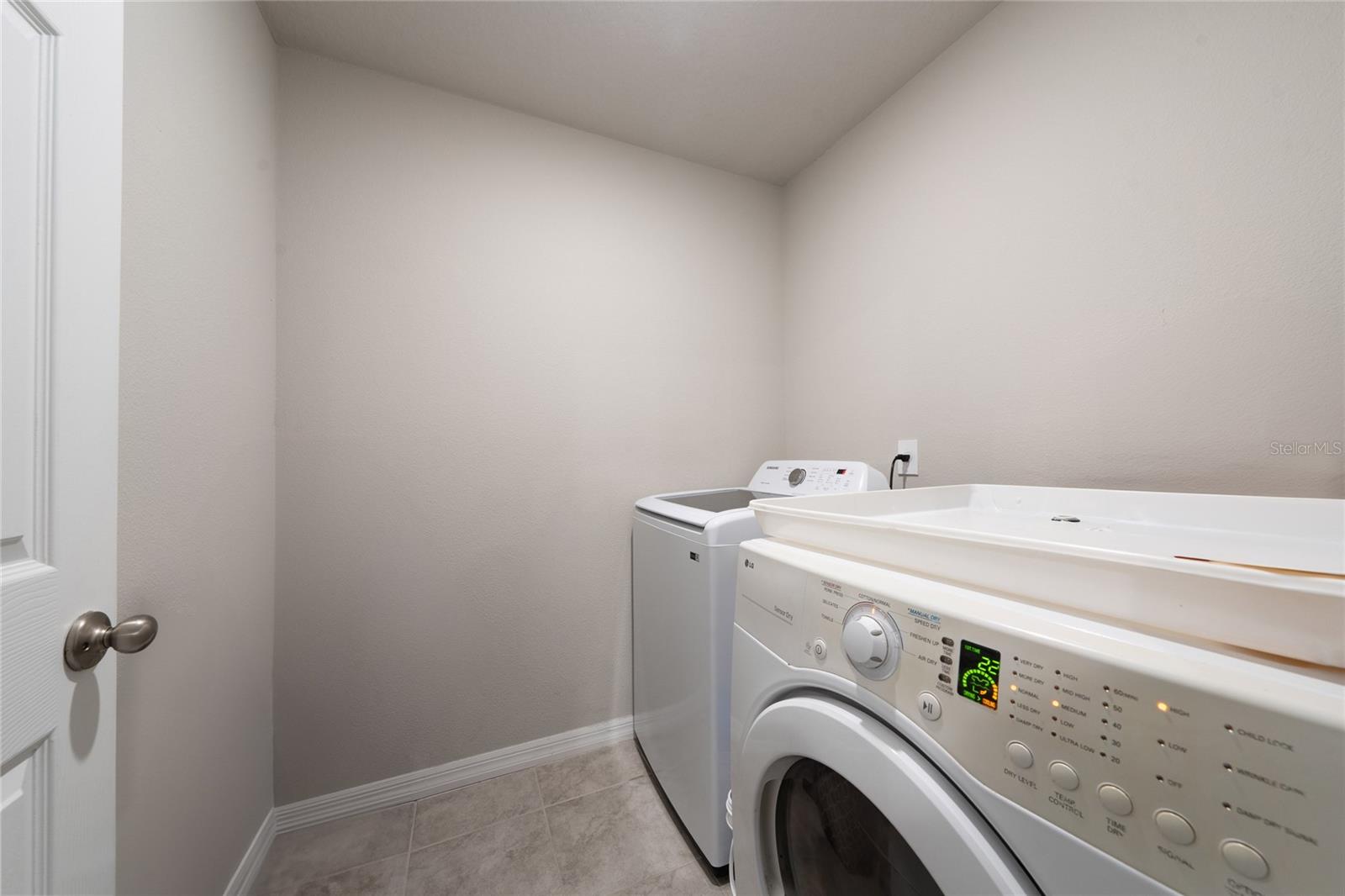 PRAIRIE MDWS - Residential