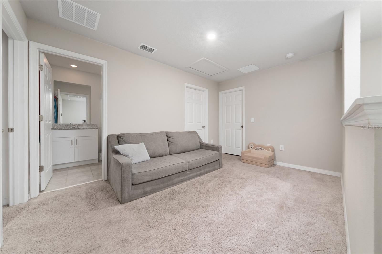 PRAIRIE MDWS - Residential