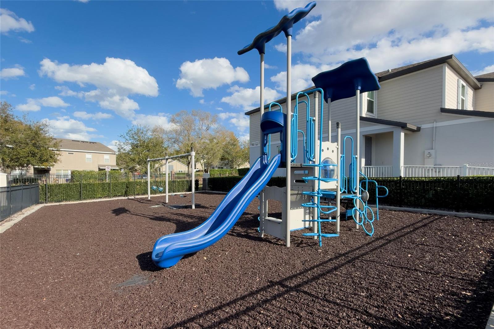 PRAIRIE MDWS - Residential