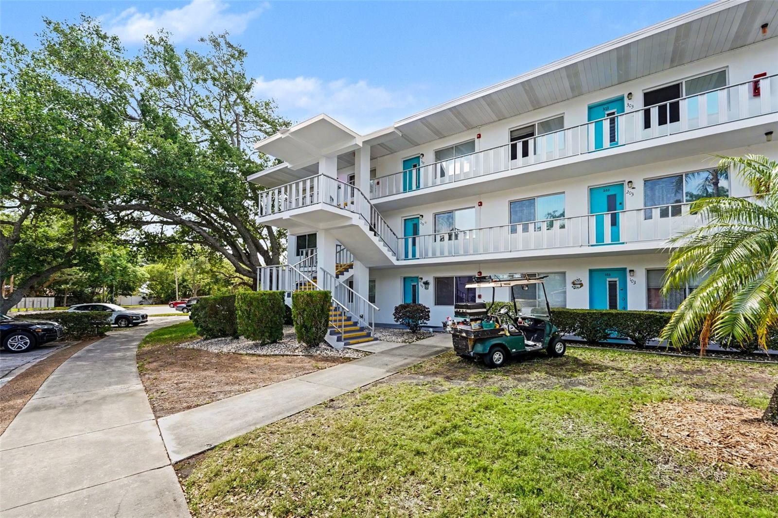 SEMINOLE GARDEN APTS CO-OP - Residential