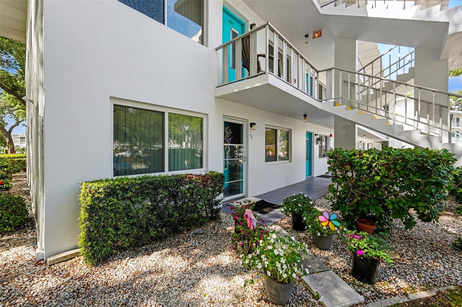 SEMINOLE GARDEN APTS CO-OP - Residential