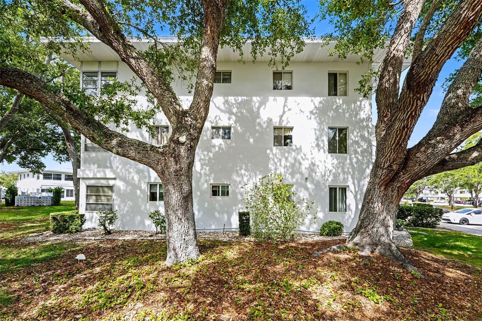 SEMINOLE GARDEN APTS CO-OP - Residential