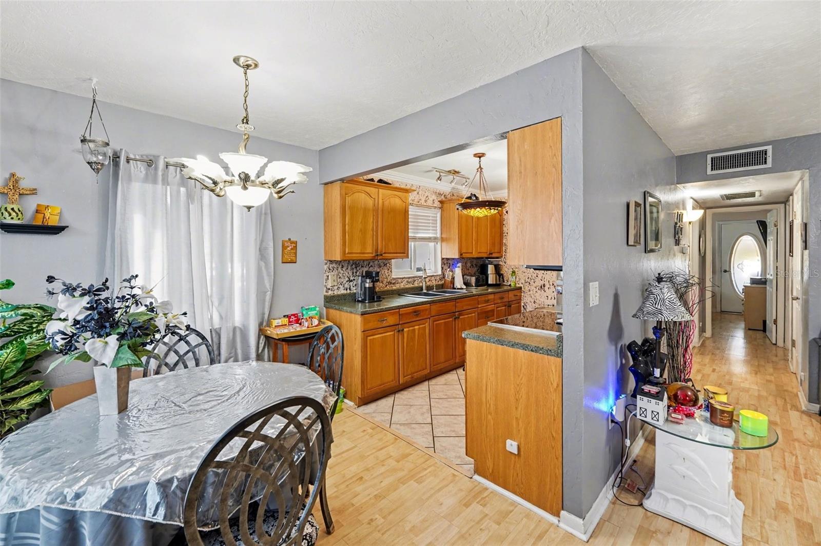 SEMINOLE GARDEN APTS CO-OP - Residential