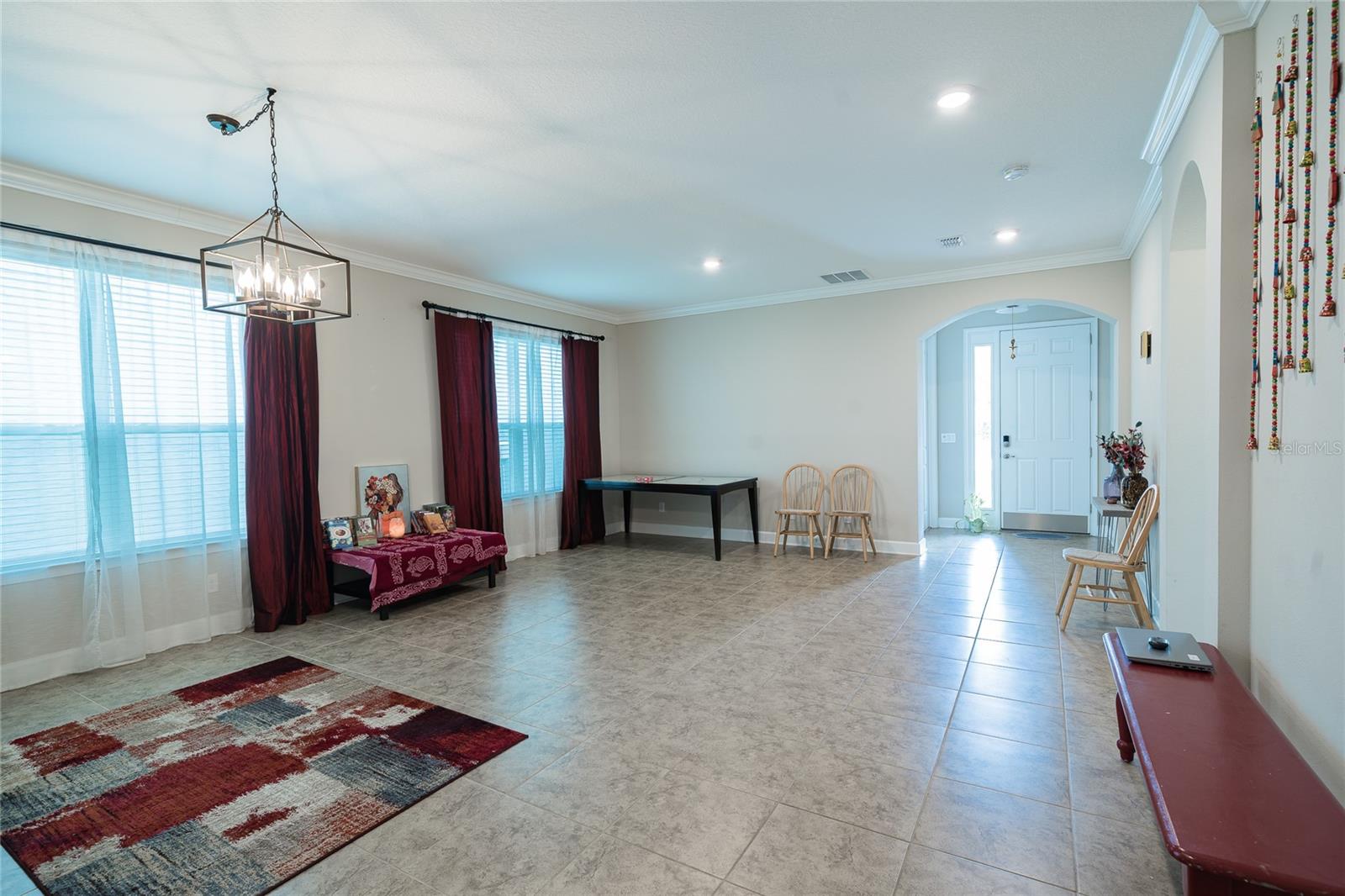 MARIPOSA PH 3A & 3B - Residential Lease