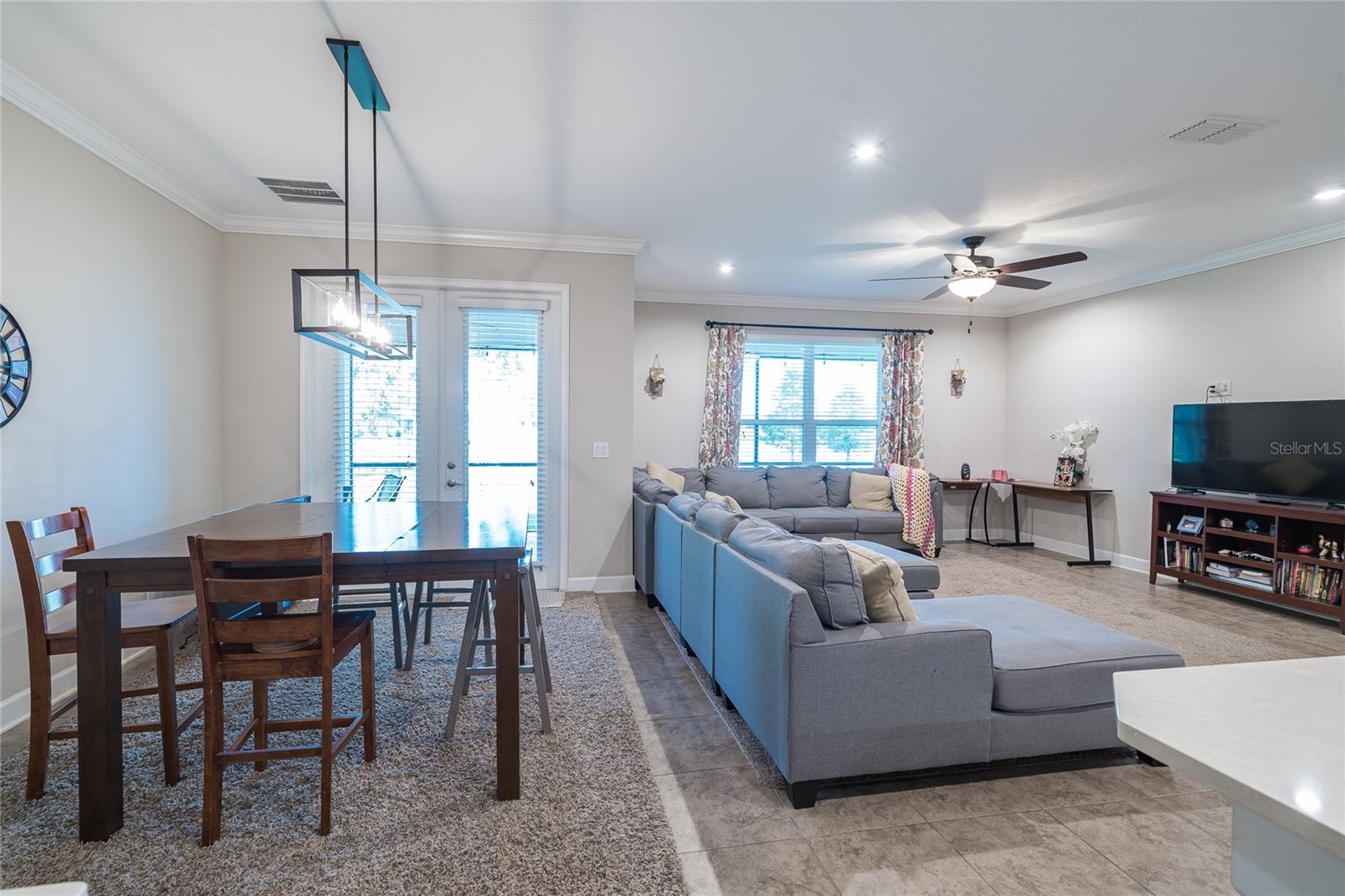 MARIPOSA PH 3A & 3B - Residential Lease