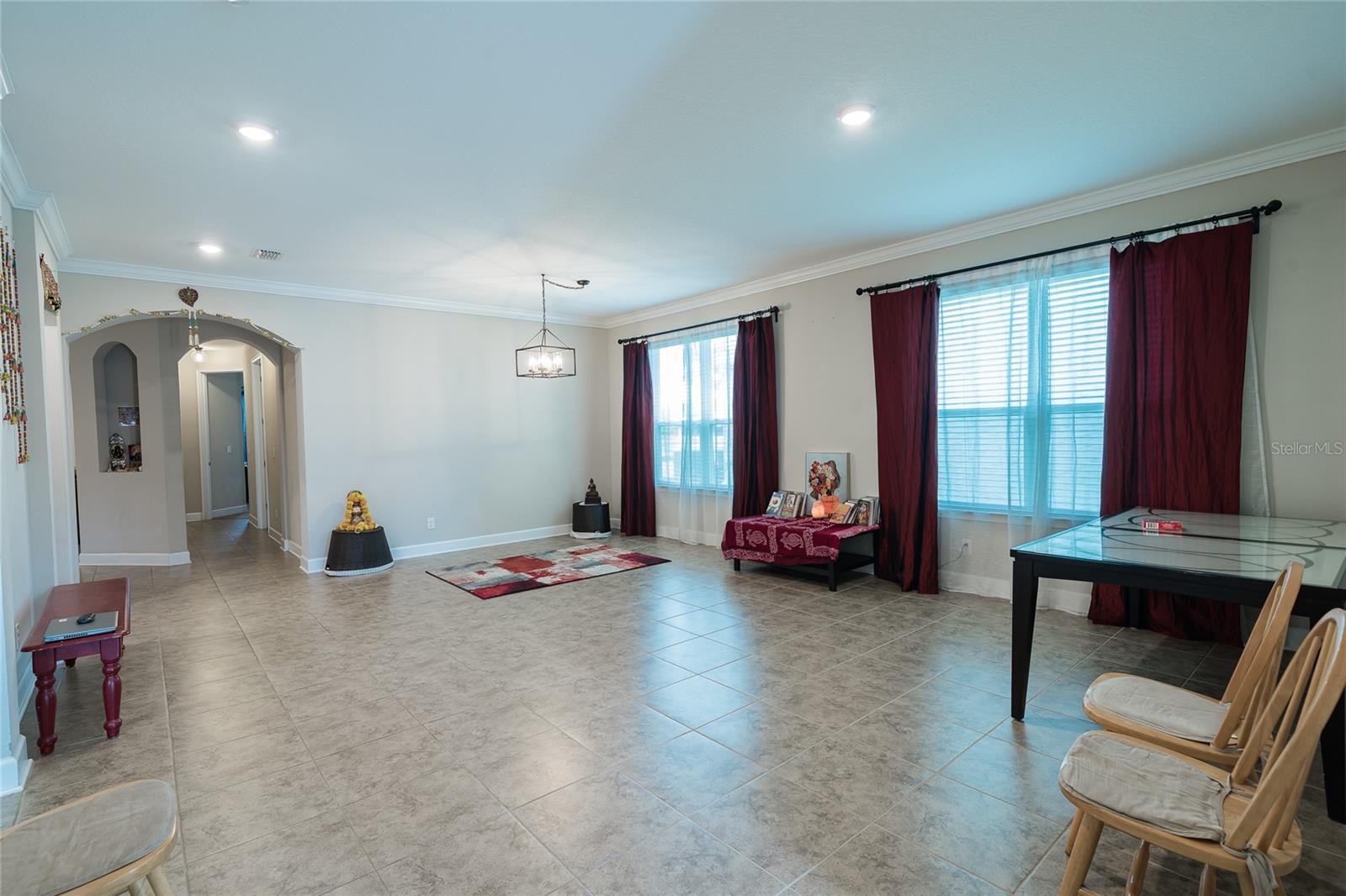 MARIPOSA PH 3A & 3B - Residential Lease