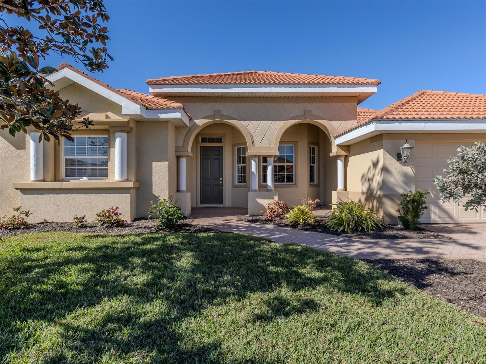 298 MONTELLUNA DRIVE