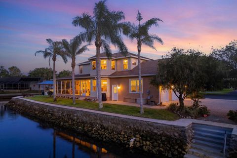 Photo of 939 SE 3rd Avenue, Crystal River, FL 34429 (MLS # TB8503796)