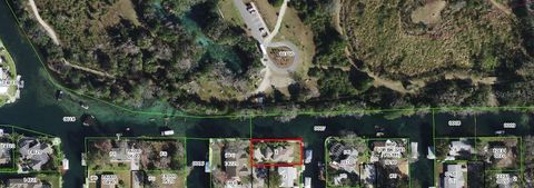 Tiny photo for 939 SE 3rd Avenue, Crystal River, FL 34429 (MLS # TB8503796)