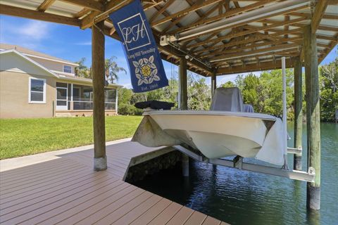 Tiny photo for 939 SE 3rd Avenue, Crystal River, FL 34429 (MLS # TB8503796)