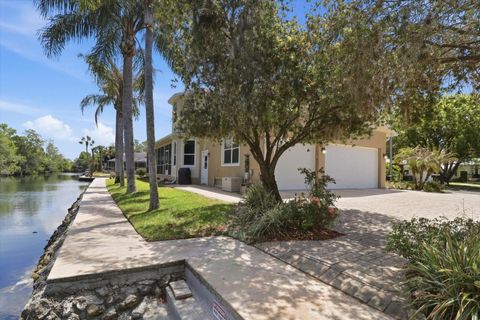 Tiny photo for 939 SE 3rd Avenue, Crystal River, FL 34429 (MLS # TB8503796)