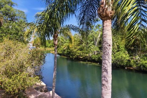 Tiny photo for 939 SE 3rd Avenue, Crystal River, FL 34429 (MLS # TB8503796)