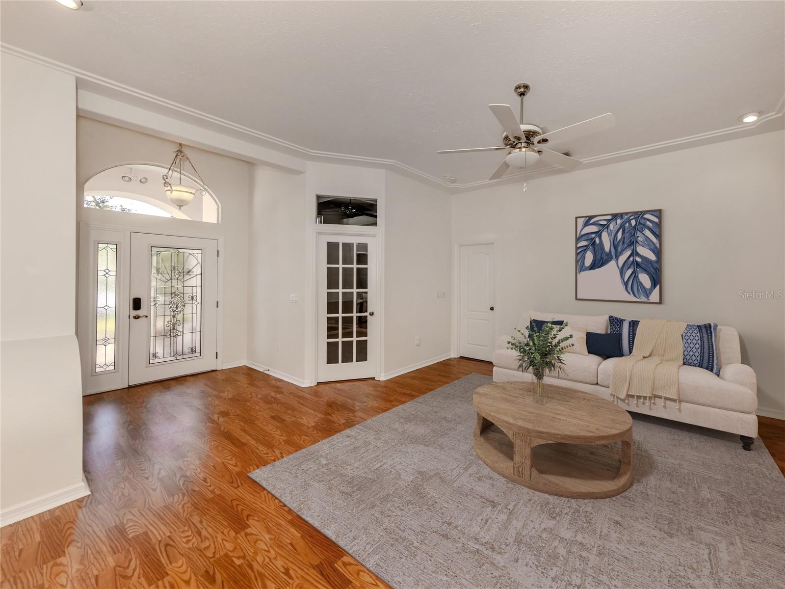 1093 LAUREL WOODS DRIVE