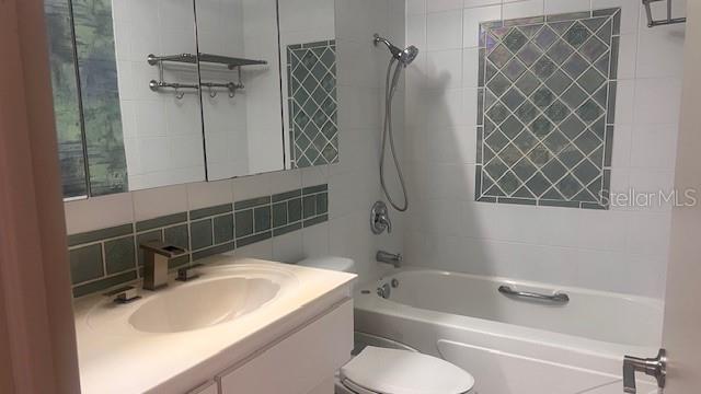 MARINA HARBOUR CONDO - Residential Lease