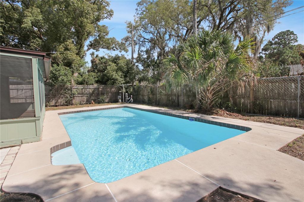 Photo of 130 Lombardy Road, Winter Springs, FL 32708 (MLS # O6389271)