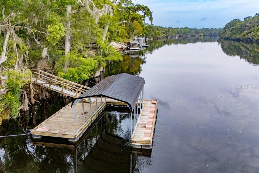 THE BLUFFS OF SUWANNEE - Residential