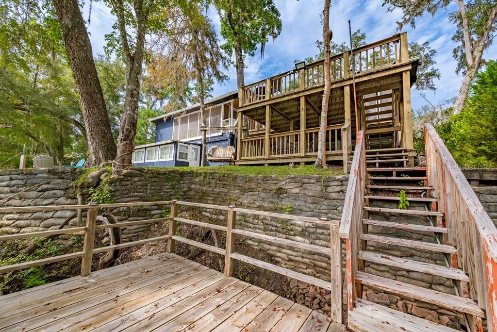 THE BLUFFS OF SUWANNEE - Residential