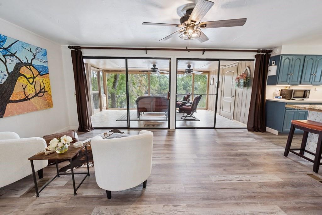 THE BLUFFS OF SUWANNEE - Residential