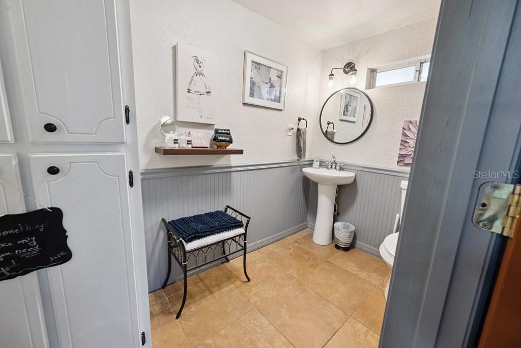 THE BLUFFS OF SUWANNEE - Residential