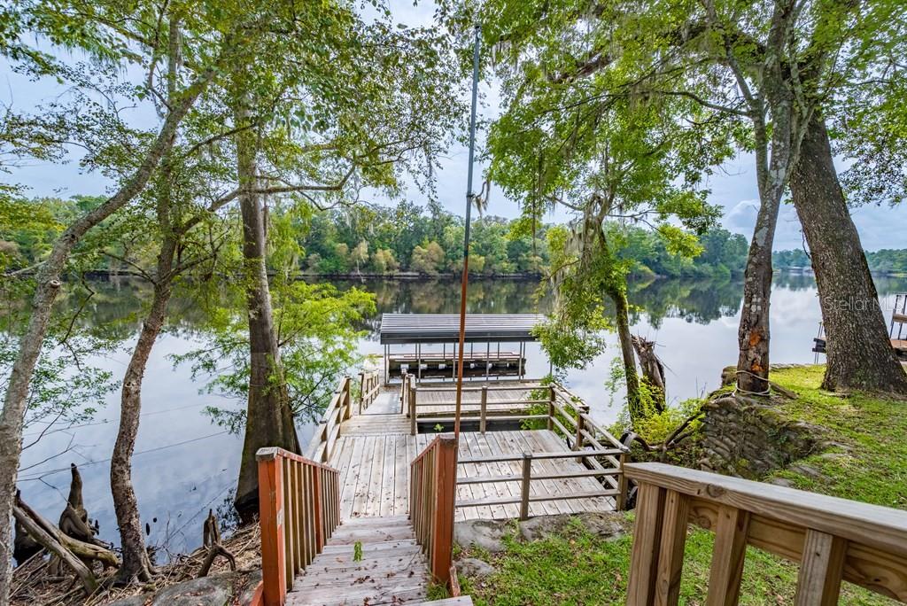 THE BLUFFS OF SUWANNEE - Residential