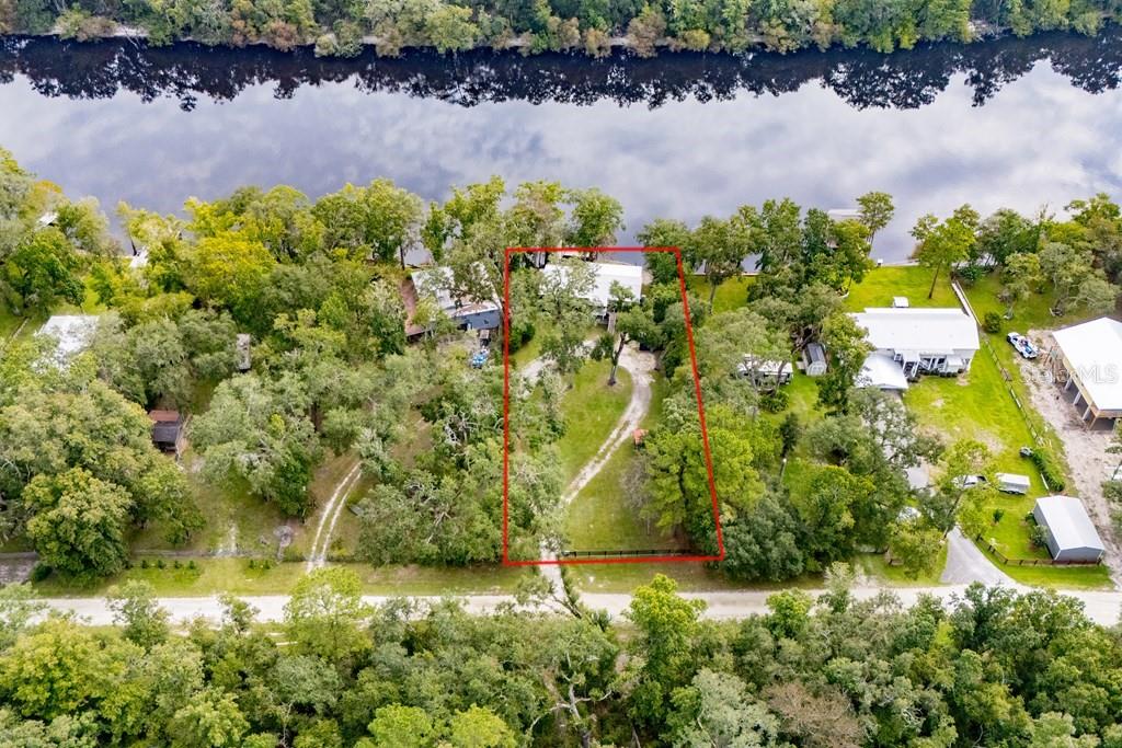 THE BLUFFS OF SUWANNEE - Residential