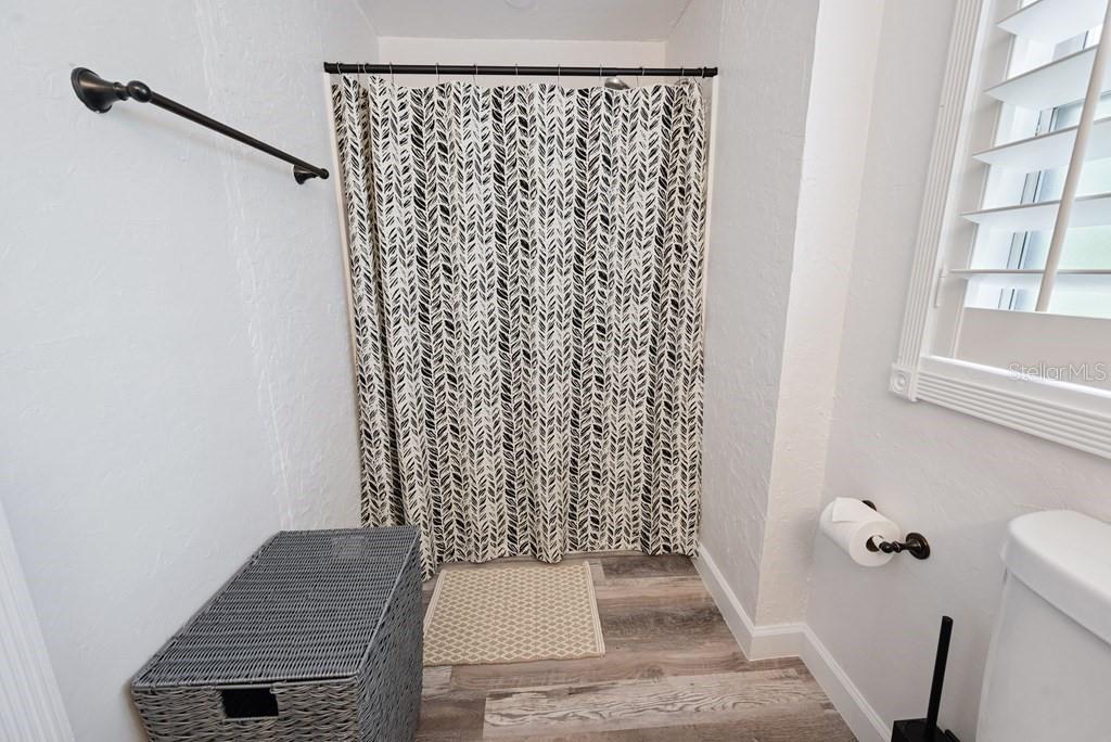 THE BLUFFS OF SUWANNEE - Residential