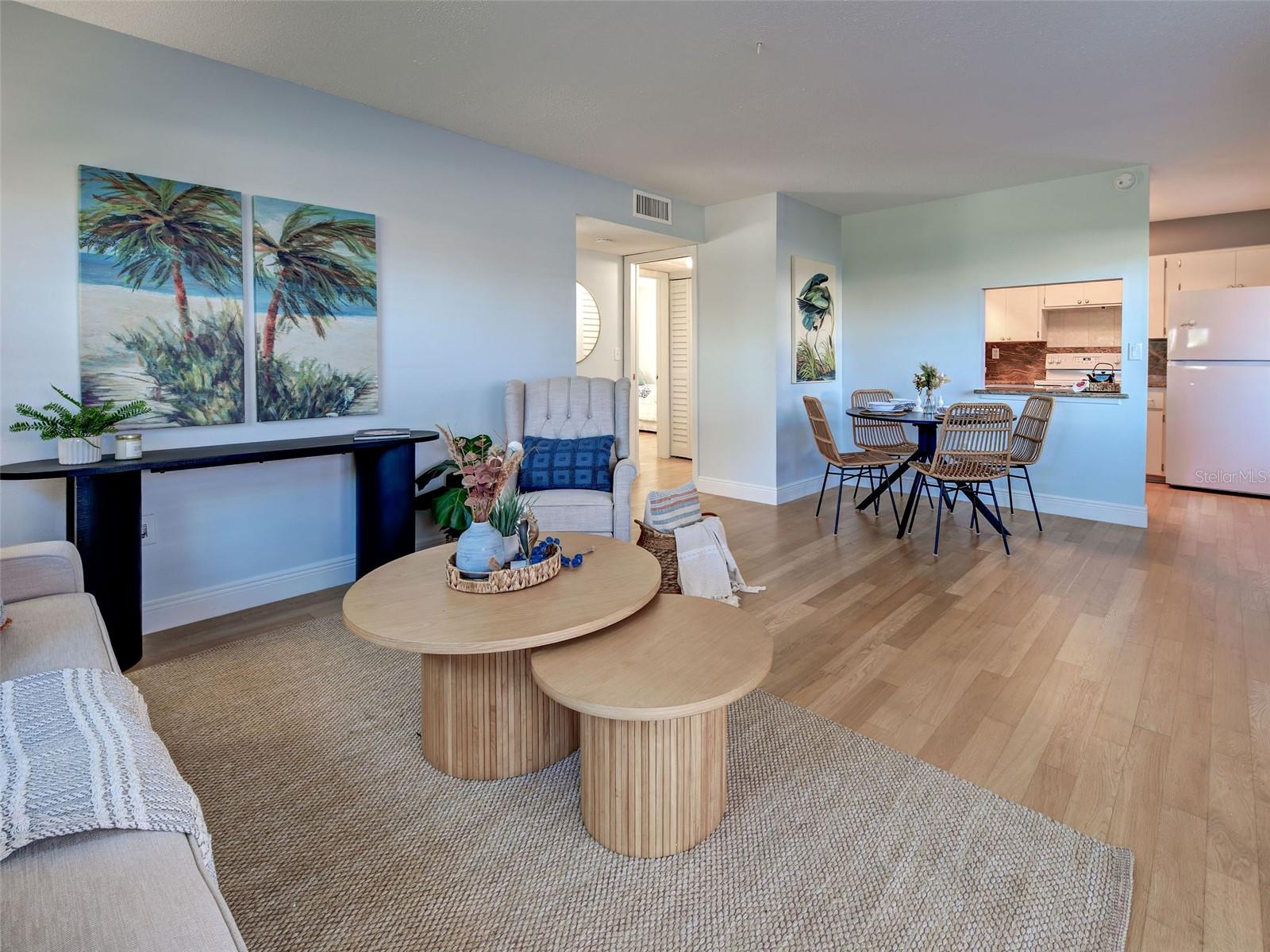 CARRIAGE HOUSE - Residential