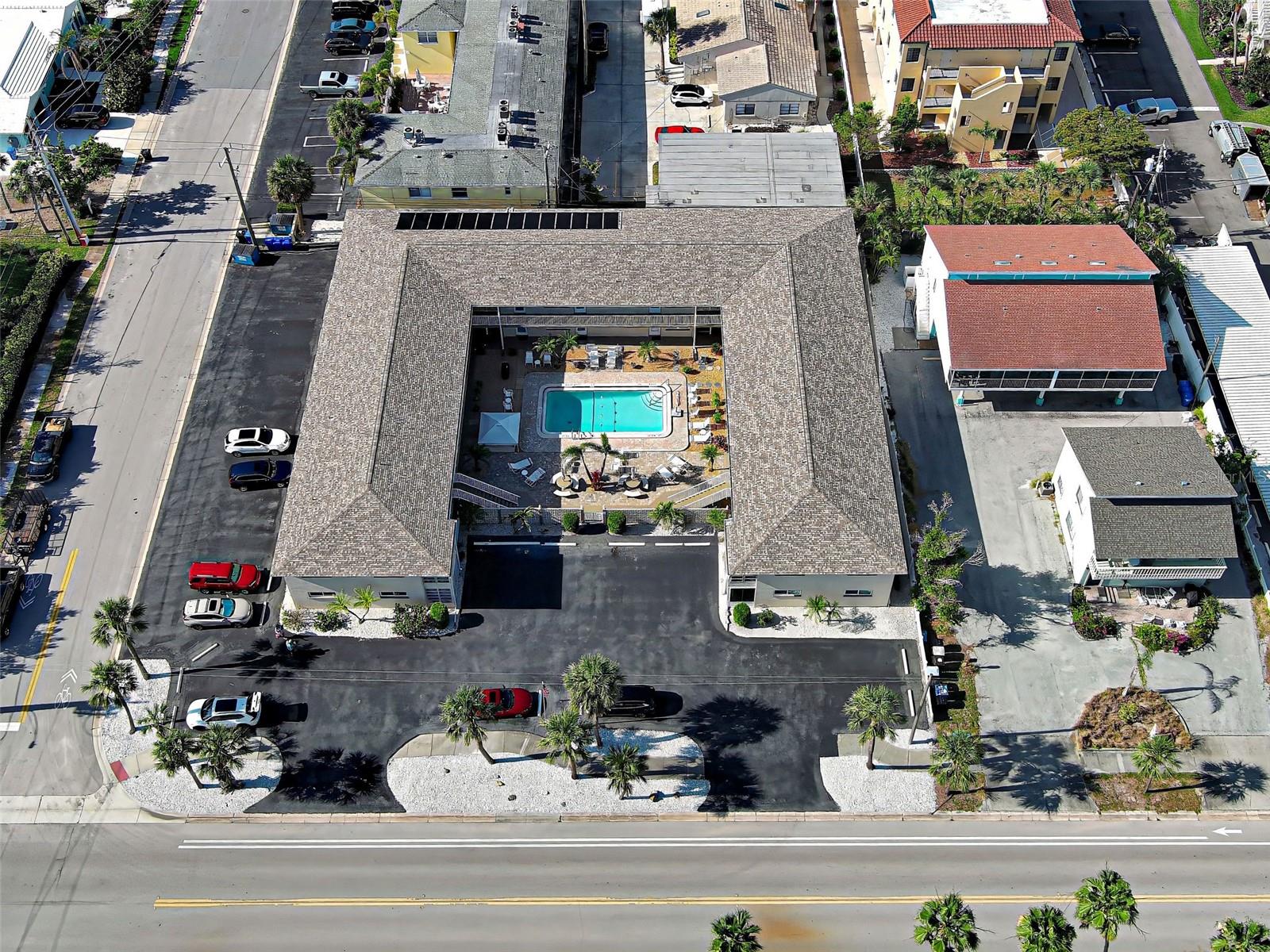 CARRIAGE HOUSE - Residential