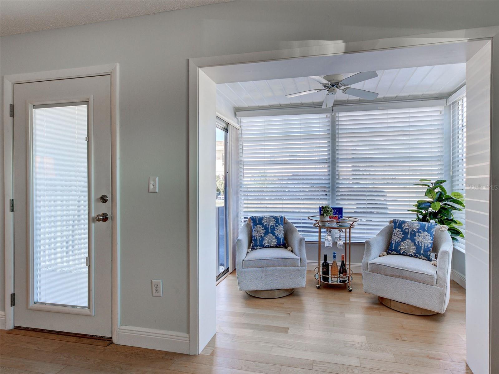 CARRIAGE HOUSE - Residential